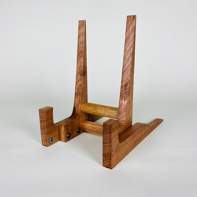 Universal recycled timber stand